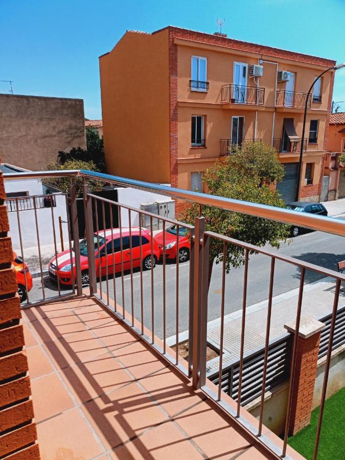 Chalet Amplio Con Jardin Y Zona Barbacoa. Reus Exterior foto